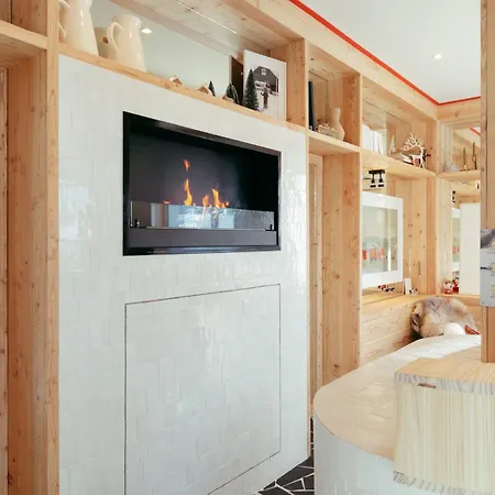 Logis Le Caprice Des Neiges Hotel
