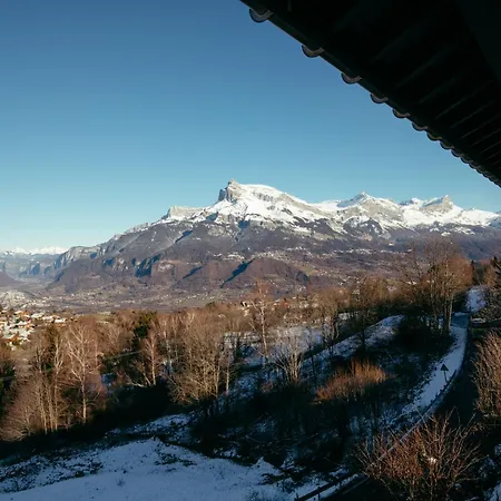 Hotel Le Caprice Des Neiges Combloux Hotell 2*