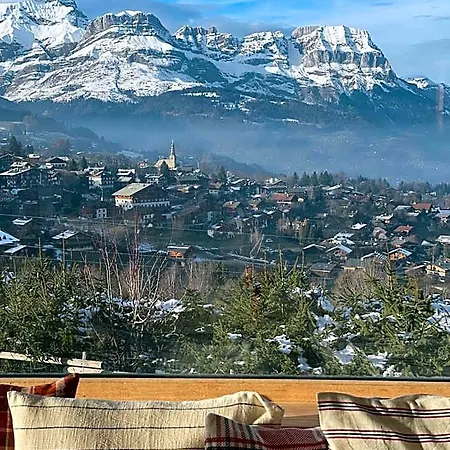 Hotel Hotel Le Caprice Des Neiges Combloux 2*