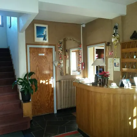 Hotel Le Caprice Des Neiges Combloux 2*