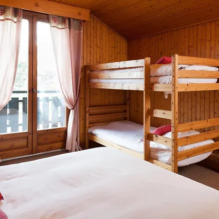 Hotel Le Caprice Des Neiges Combloux 2* Combloux